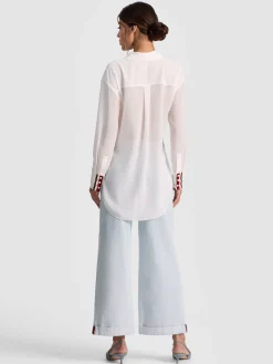 Alice and Olivia BLOUSES*DIMITRA OVERSIZED BUTTON DOWN