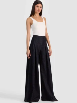 Alice and Olivia FEATURED SHOPS*HENRY PLEATED DENIM PANT
