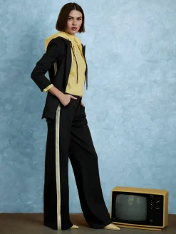 Alice and Olivia BLAZERS*JORDAN BLAZER WITH REMOVABLE HOODIE