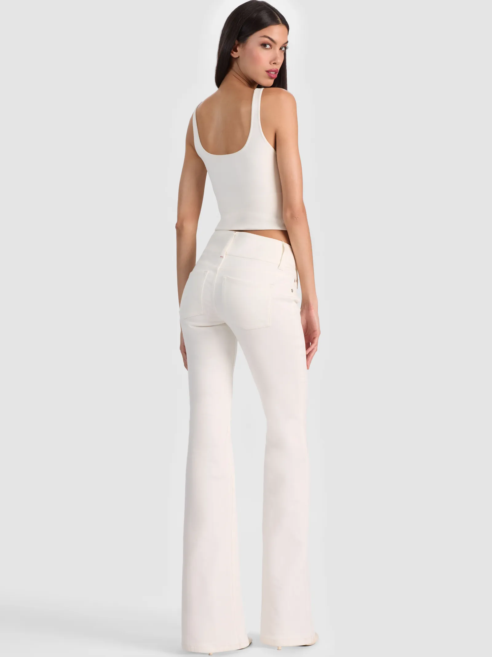 Alice and Olivia JEANS*KAI LOW RISE JEAN