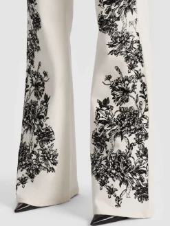 Alice and Olivia JEANS*SB EMBROIDERED JEAN
